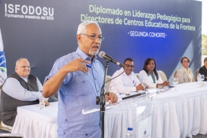 ISFODOSU incrementa en 1,208 el número de directores de centros educativos en formación