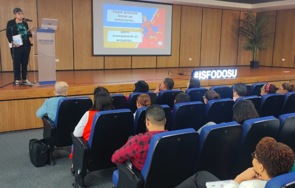 ISFODOSU lleva a cabo conferencia Ética en el Servicio Público