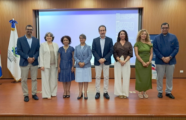 ISFODOSU, la Universidad de Granada y FLACSO RD dan apertura a la Escuela Doctoral Internacional de Verano 2026