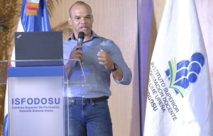 Docentes presentan sus proyectos en Jornada de Innovación