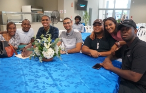Decenas de egresados celebran encuentro y aniversario de su Recinto EMH