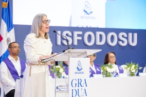 ISFODOSU inviste 1,091 nuevos maestros de excelencia este año 2025